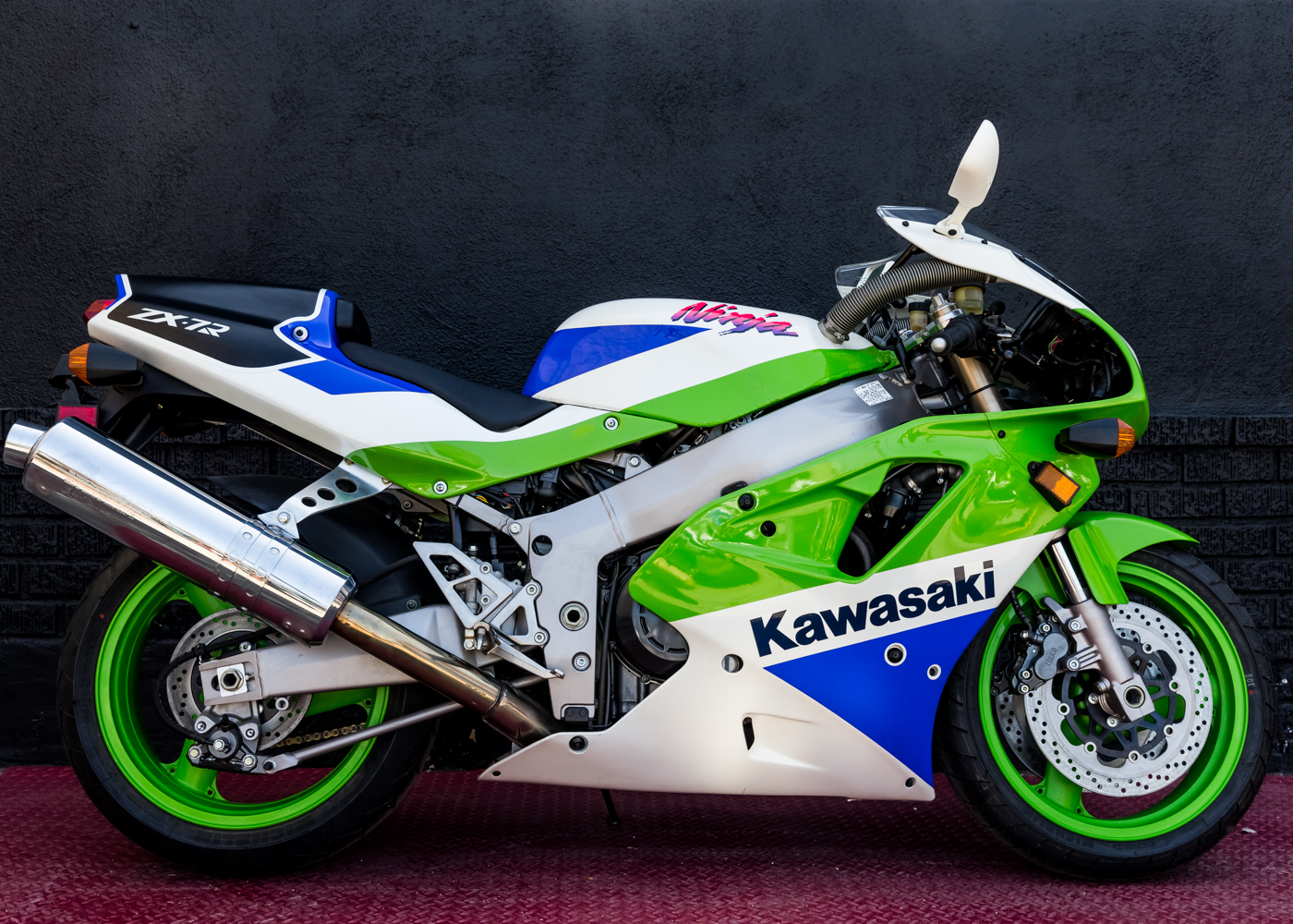 1991 Zx7R Ninja Homologation 1 Mile On The Clock | Weekly Rental