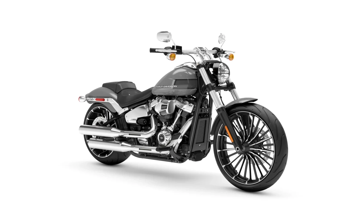 New 2024 FXBR ブレイクアウト | Harley-Davidson® 北九州