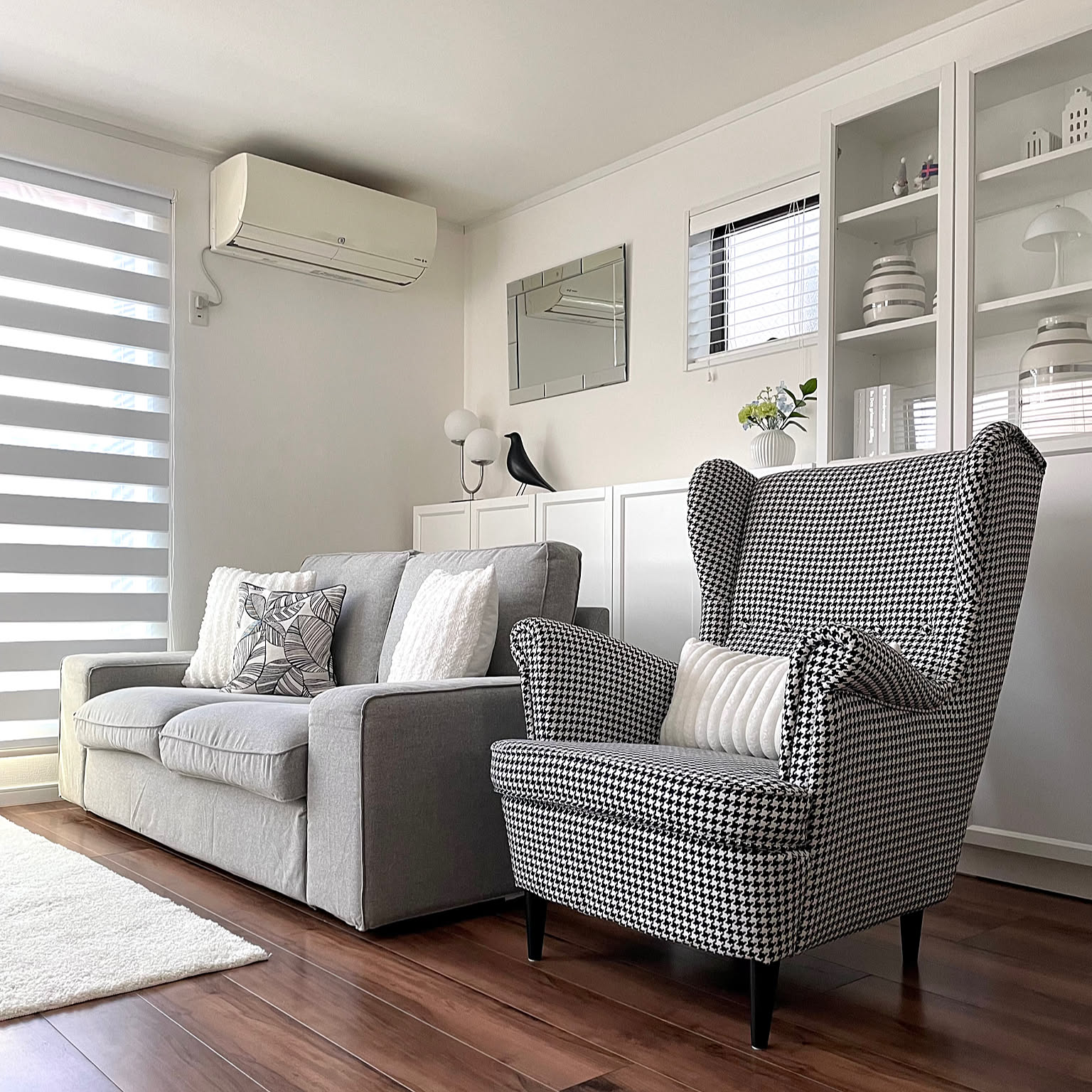 d9d7cce20a3aeded8b08dc55bfb351