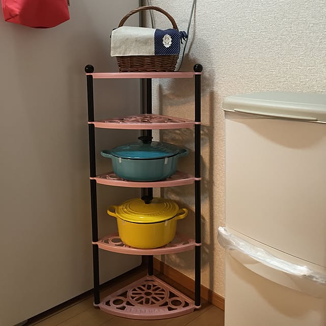 ルクルーゼ ルクルーゼポットスタンドのおすすめ商品とおしゃれな実例