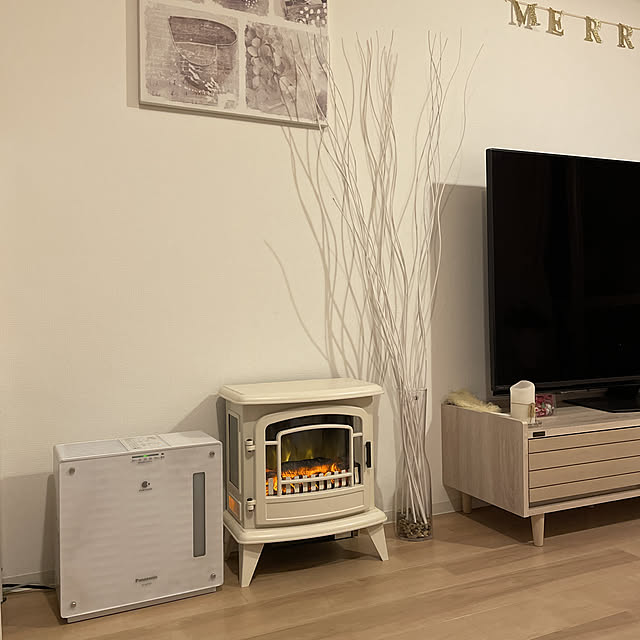 ニトリ ミドルワイド暖炉型ファンヒーター(NI アイボリー) - 通販