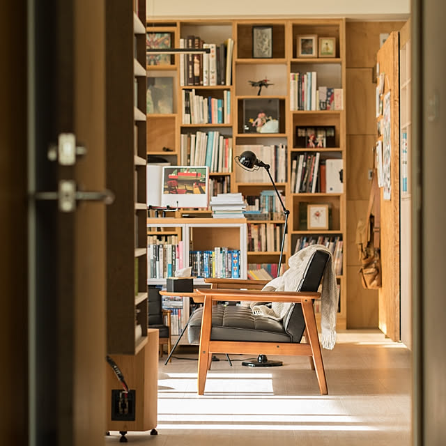洋書のおしゃれなアレンジ・飾り方のインテリア実例 ｜ RoomClip