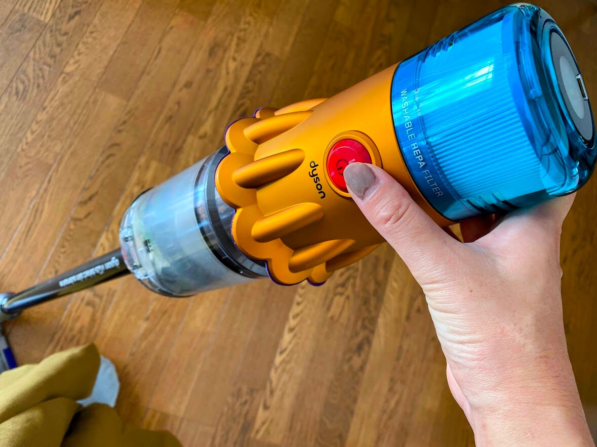 ダイソンV12s Detect Slim Submarineを実機レビュー！吸引・水拭きが