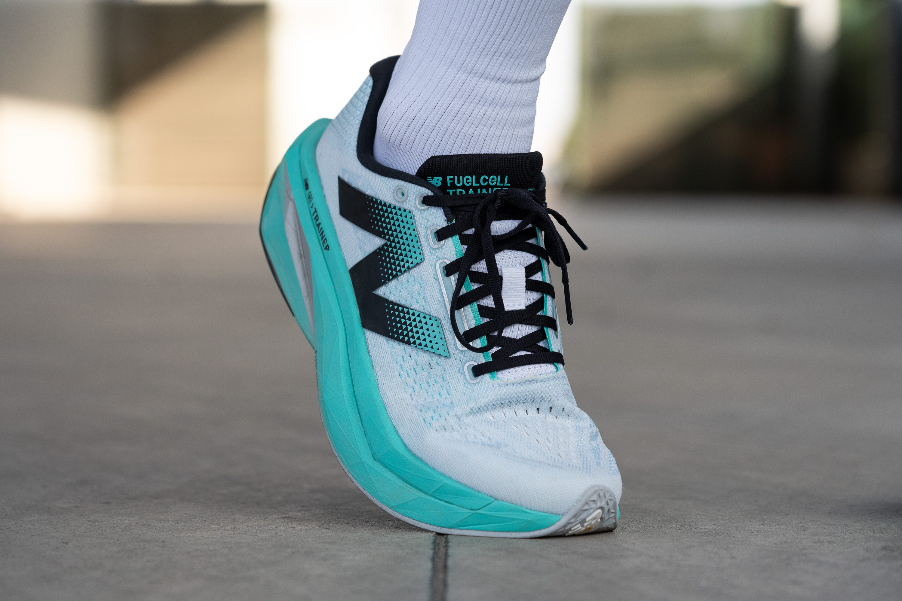 Cut in half: New Balance FuelCell SuperComp Trainer v3 Review