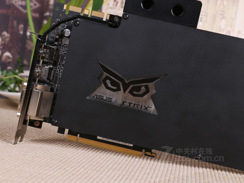 ASUS Unveils GeForce GTX 980 Ti STRIX Gaming Ice With Beefy