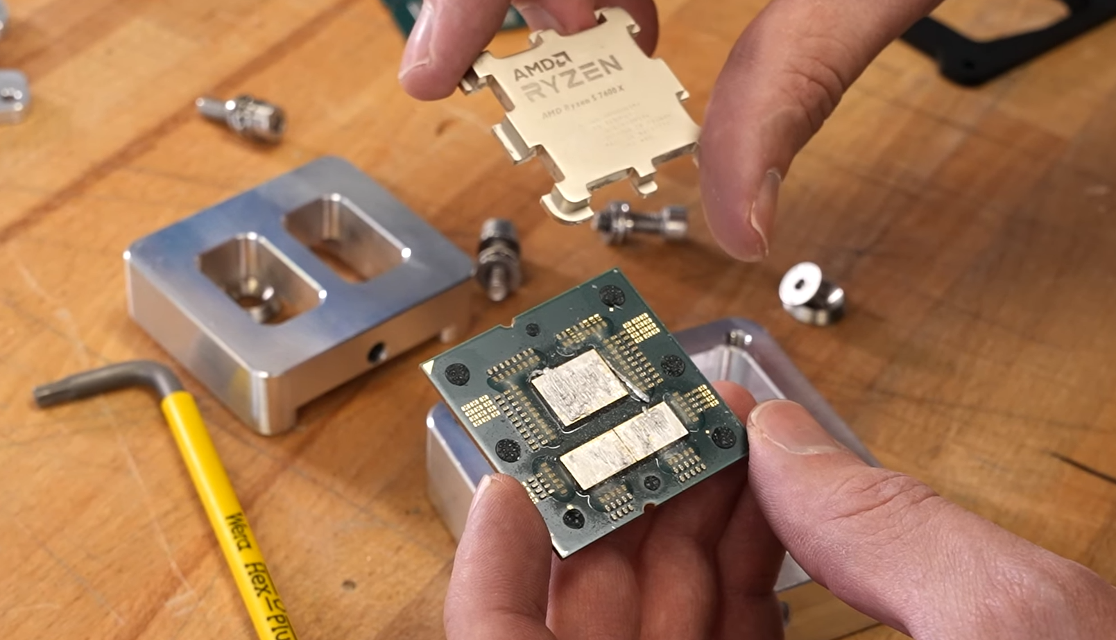 Some AMD Ryzen 5 7600X Desktop CPUs Comes With Dual Zen 4 CCDs