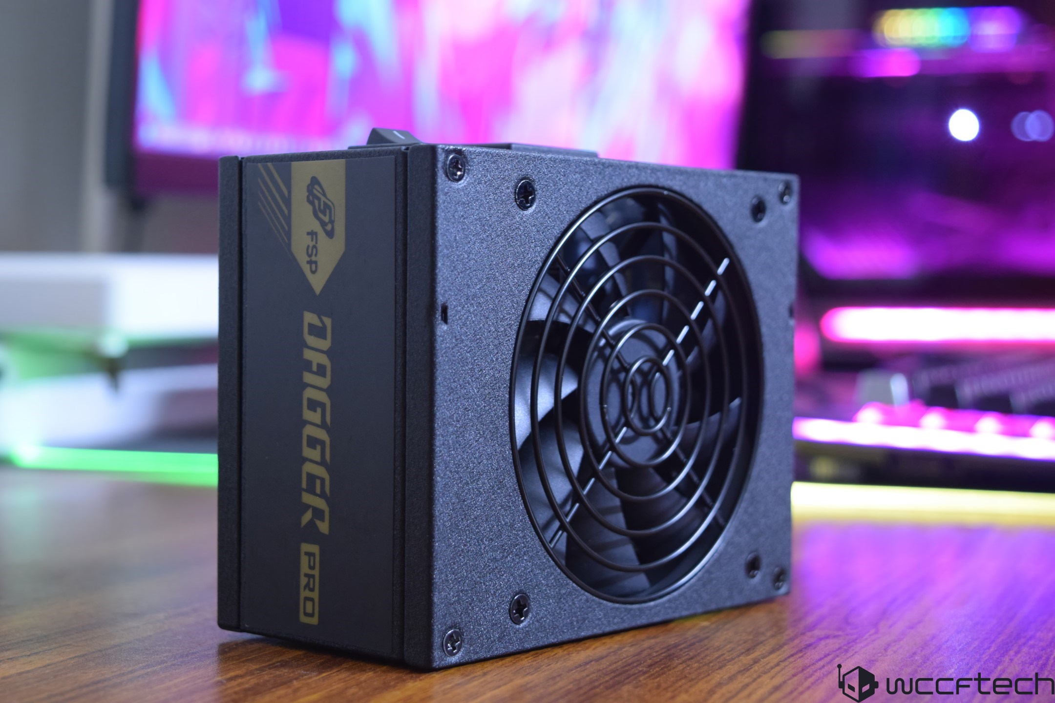 FSP DAGGER PRO ATX 3.0 850W Power Supply Impressions - Tiny SFX