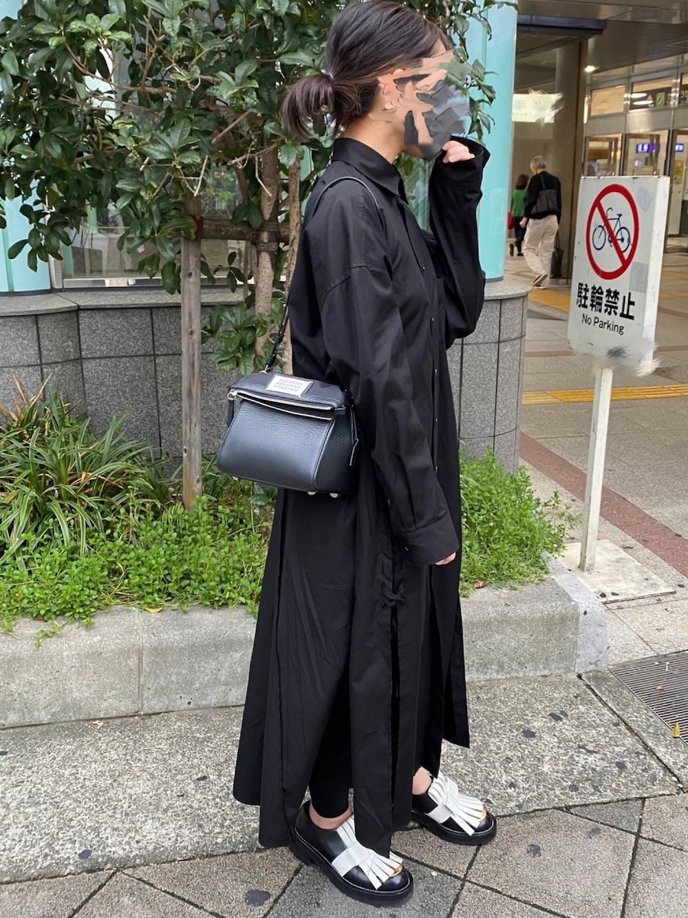 な｜Maison Margielaのショルダーバッグを使ったコーディネート - WEAR