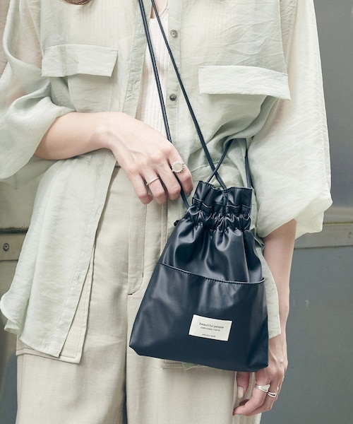 beautiful people（ビューティフルピープル）の「別注2WAY巾着