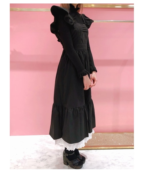 lilLilly（リルリリー）の「[pain]レイヤードエプロンワンピース