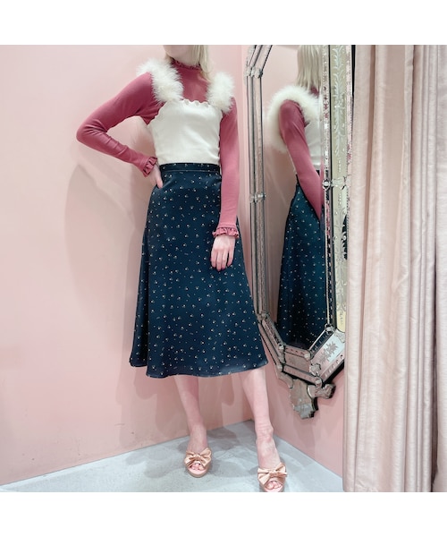 匿名配送】FUR FURフリルキャミトップス RWFT254081 フリルキャミ