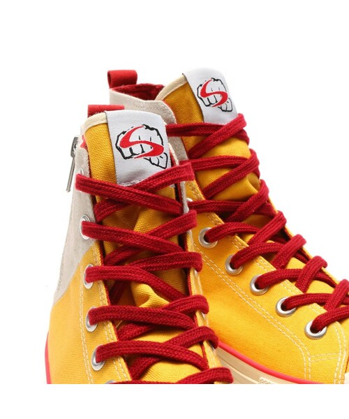 ワンパンマン UBIQ コラボ スニーカー ワンパンマン UBIQ コラボ