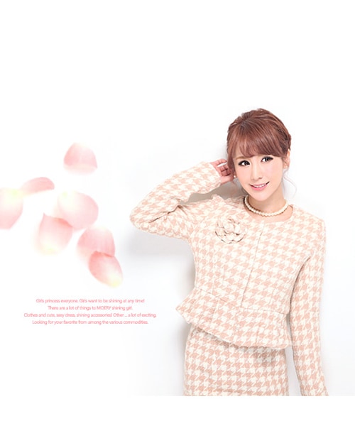 MOERY（モエリー）の「千鳥柄ペプラムスーツ6点セット（セットアップ