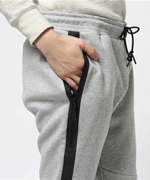 NIKE SPORTSWEAR（ナイキスポーツウェアー）の「メンズ ナイキ テック