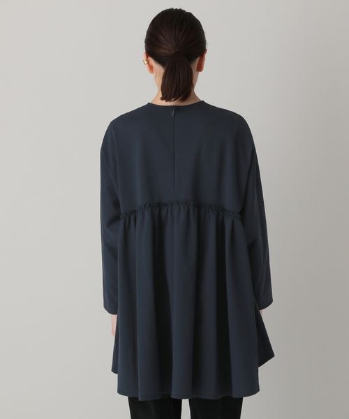 Curensology（カレンソロジー）の「ポンチギャザープルオーバー