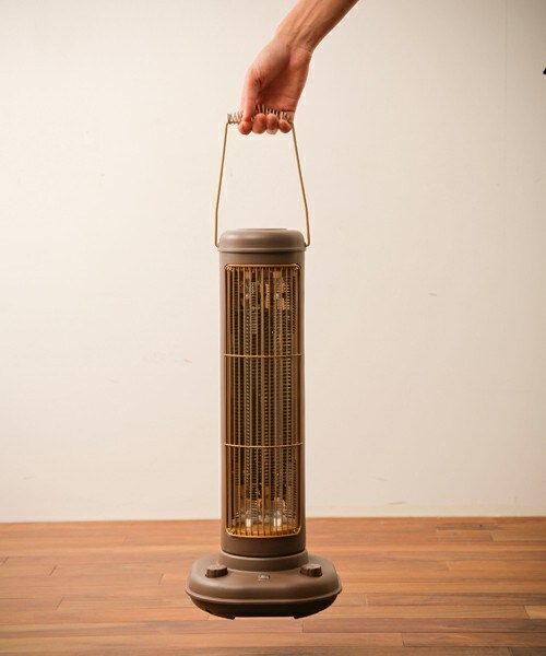 BRUNO（ブルーノ）の「カーボンファンヒーター Nostal Stove L
