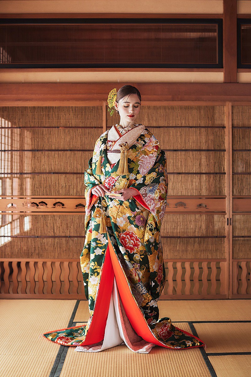 色打掛/緑 牡丹 小槌四季の花 結婚式 和装 | トキハナ