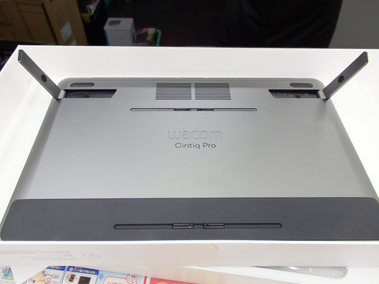 ツクモおすすめ！液晶ペンタブレット「Wacom Cintiq Pro 16」特集｜PC