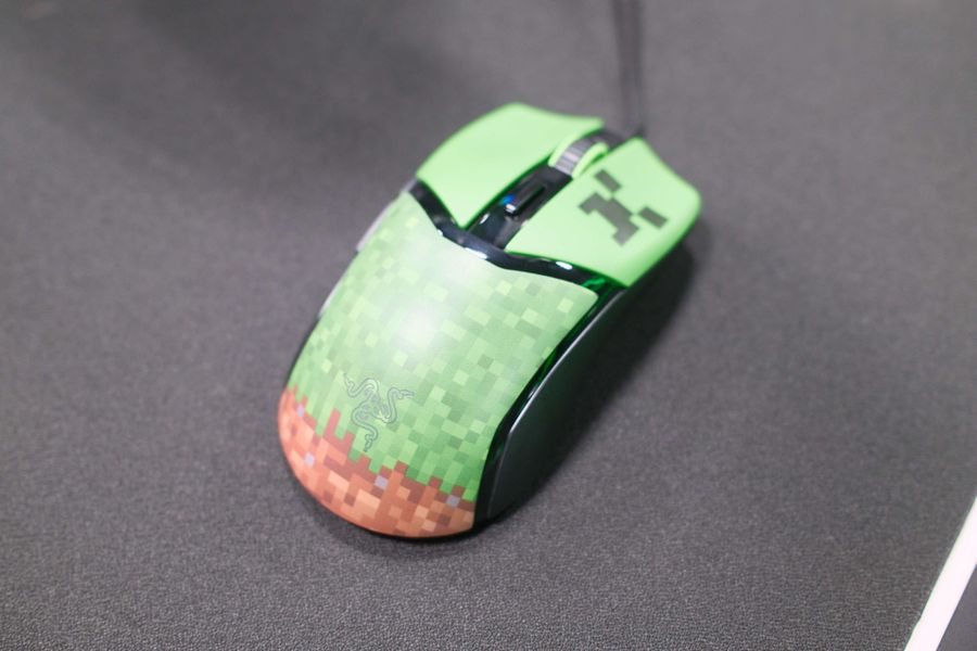 Razer レイザー Cobra Minecraft Edition 有線 小型ゲーミングマウス