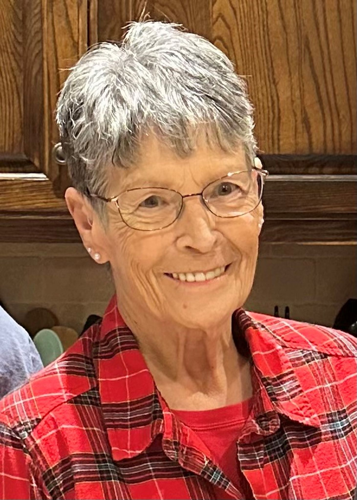 Linda Rose Hoskinson Obituary February 13, 2025 - Boxwell Brothers