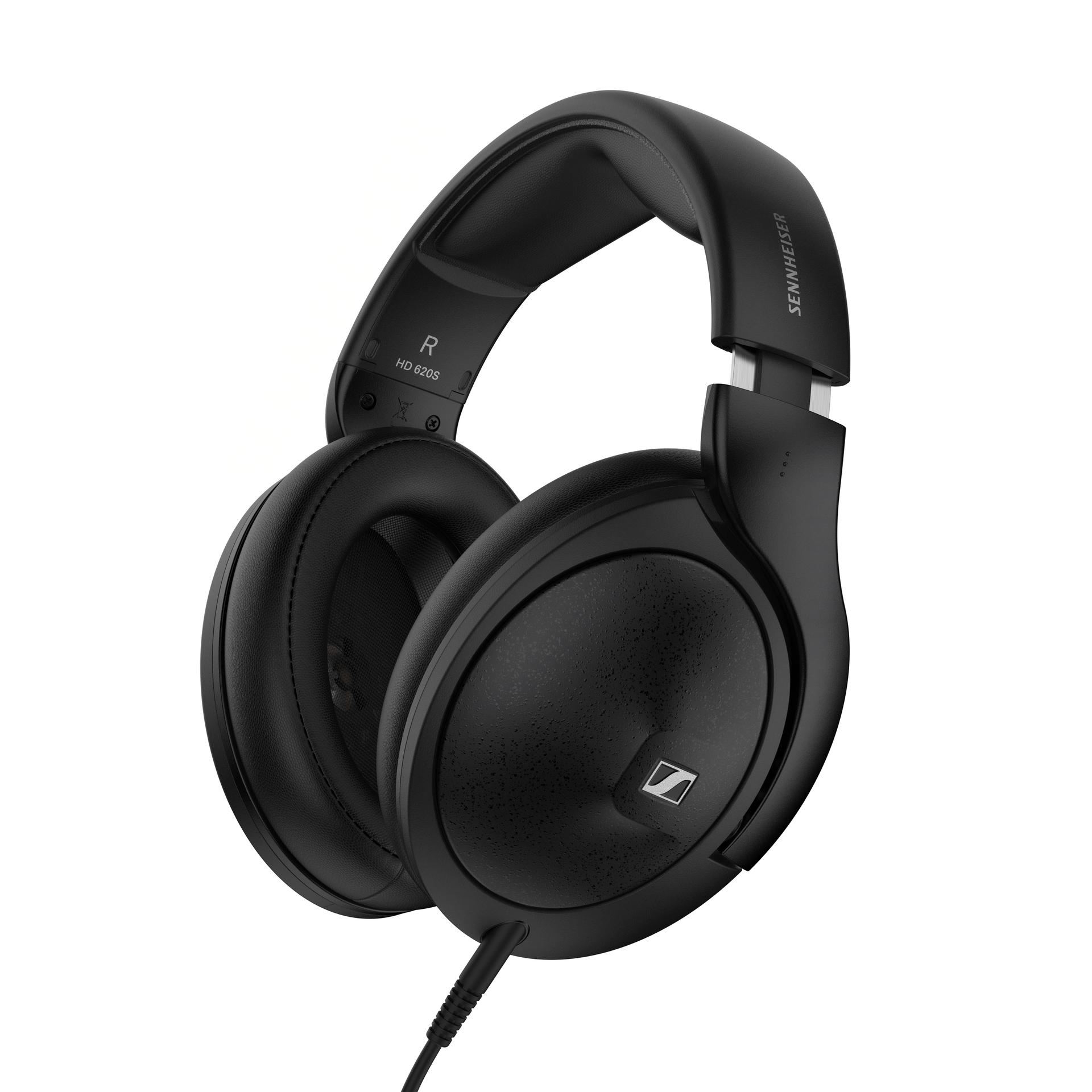 Introducing the Sennheiser HD 620S closed-back audiophile headphone