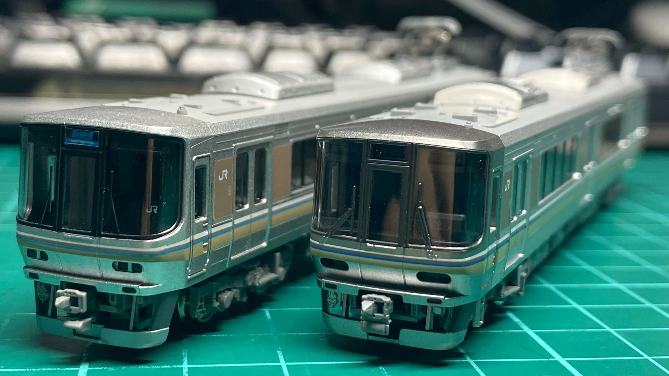 N) 97601 JR 223 1000系近郊電車（4両編成）セット | トミックス