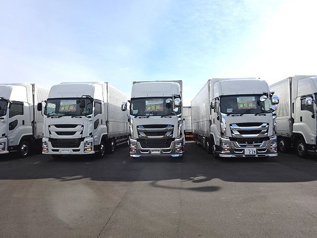 R4 新車ギガ 4軸低床アルミウィング ハイルーフ 融雪仕様 アルミ