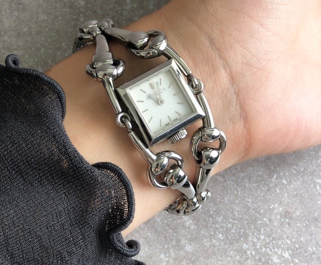 日本直送 名牌中古包 】GUCCI グッチ 腕時計 シルバー シニョーリア