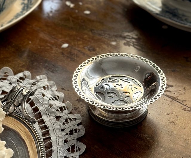 台湾 *50379- 極めて希少なフランス製シルバープレート冷製バター