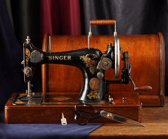 これで本当に削除❣️ヴィンテージ シンガーミシン これで本当に削除