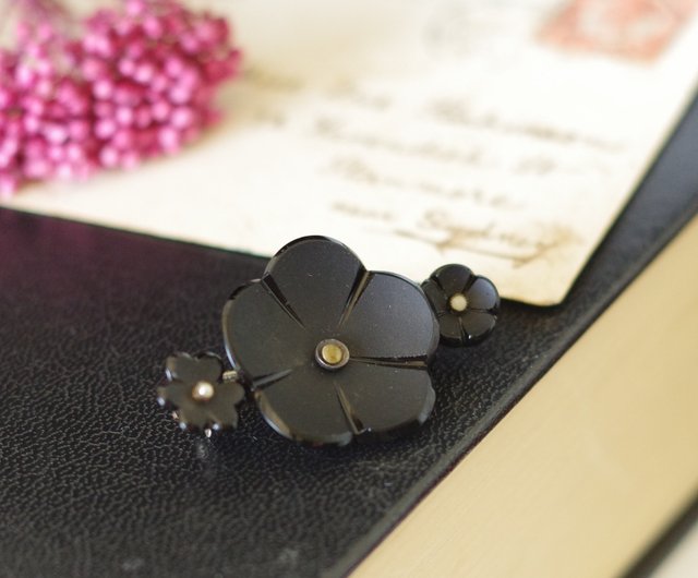 台湾 アンティーク 希少なモーニングジュエリー フランス 黒い花と