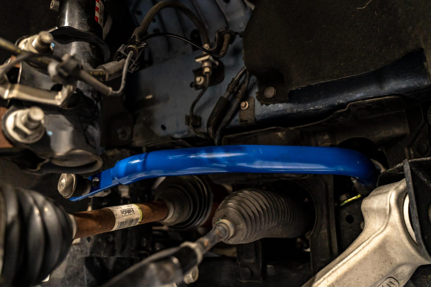 Steeda 555-1037 Explorer Front Sway Bar (20-25)