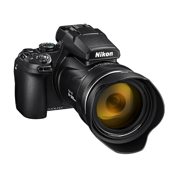 Nikon Coolpix P1000