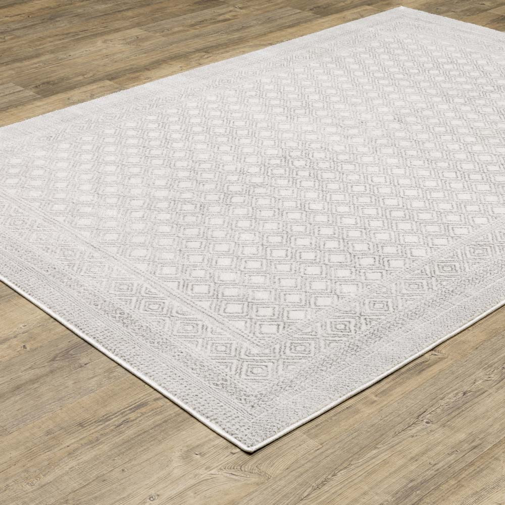 Oriental Weavers Montecito 94W White Grey Area Rug | Carpetmart