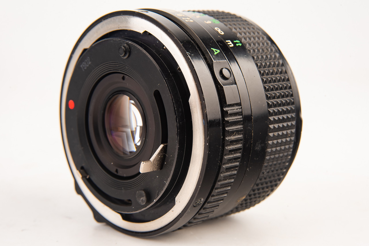 Canon FD 28mm f/2.8 MF Prime Wide Angle Lens with Both Caps
