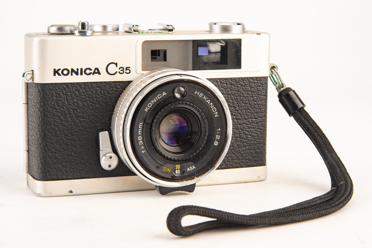 Konica C35 Compact 35mm Film Rangefinder Camera with Hexanon 38mm