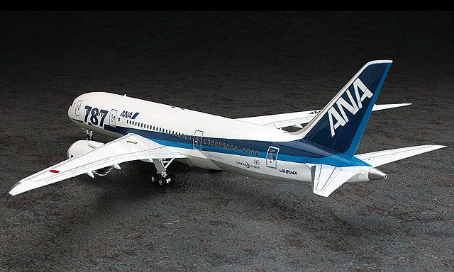 Hasegawa 1/200 ANA Boeing 787-8 Plastic Model - Plaza Japan