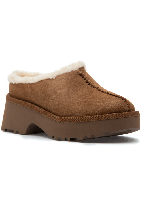 Ugg? New Heights Cozy Clog Chestnut