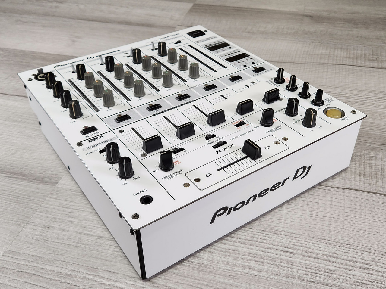 Pioneer DJM-600 Skinz - Colors - 12inchSkinz