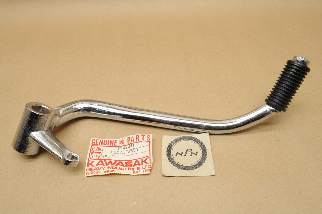 NOS Kawasaki 1969-75 H1 1976 KH500 Gear Shift Change Pedal Lever