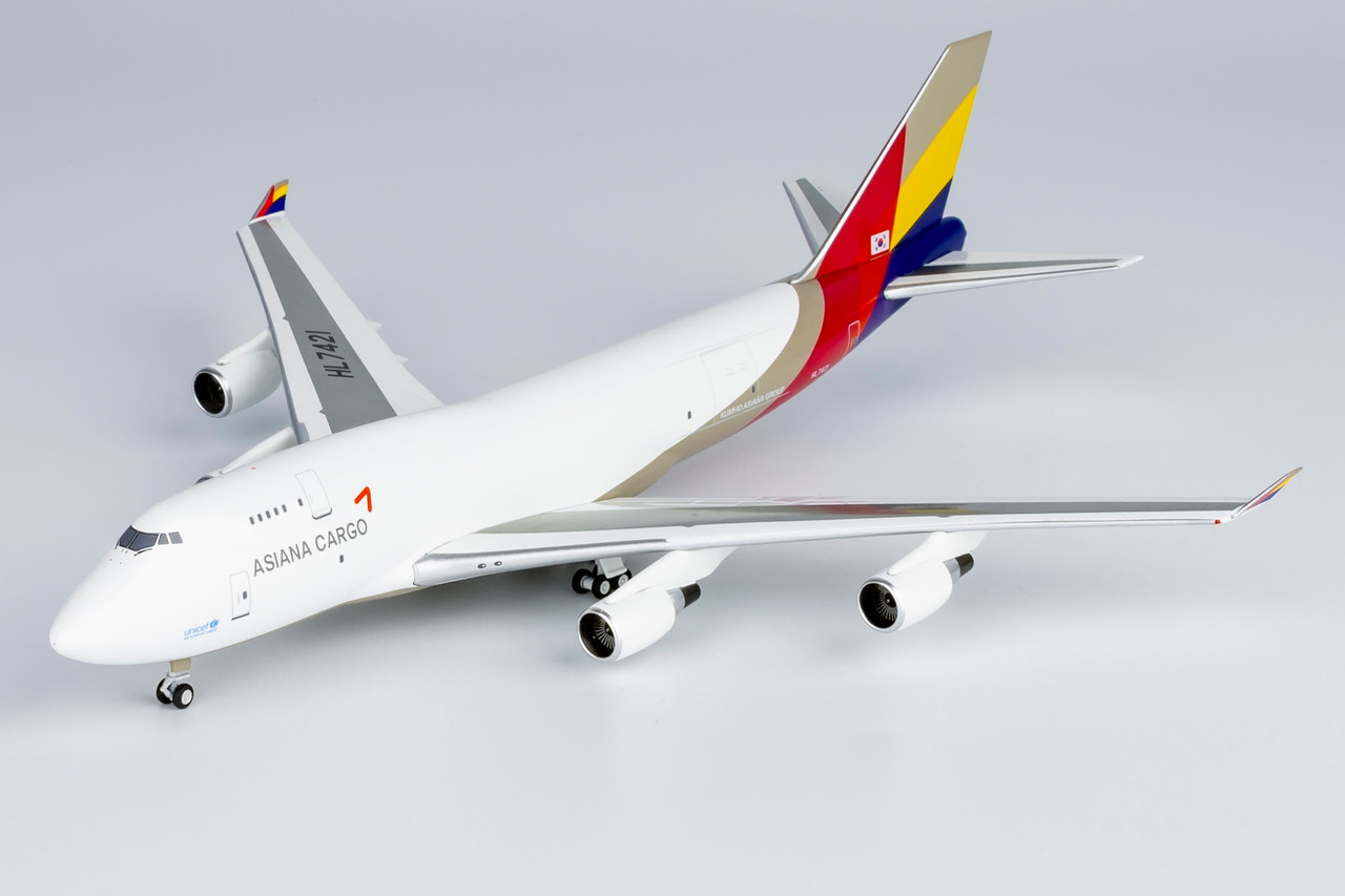 NG Lite Asiana Airlines 747-400BDSF HL7421 AAR008 1:400