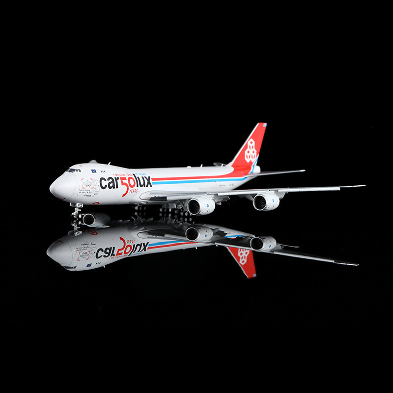 HX Models Cargolux Boeing 747-8F Flaps Down LX-VCC B632001F 1:400