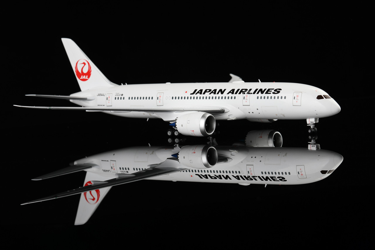 SQ Wings JAL Boeing 787-8 JA844J L2025 Scale 1:200