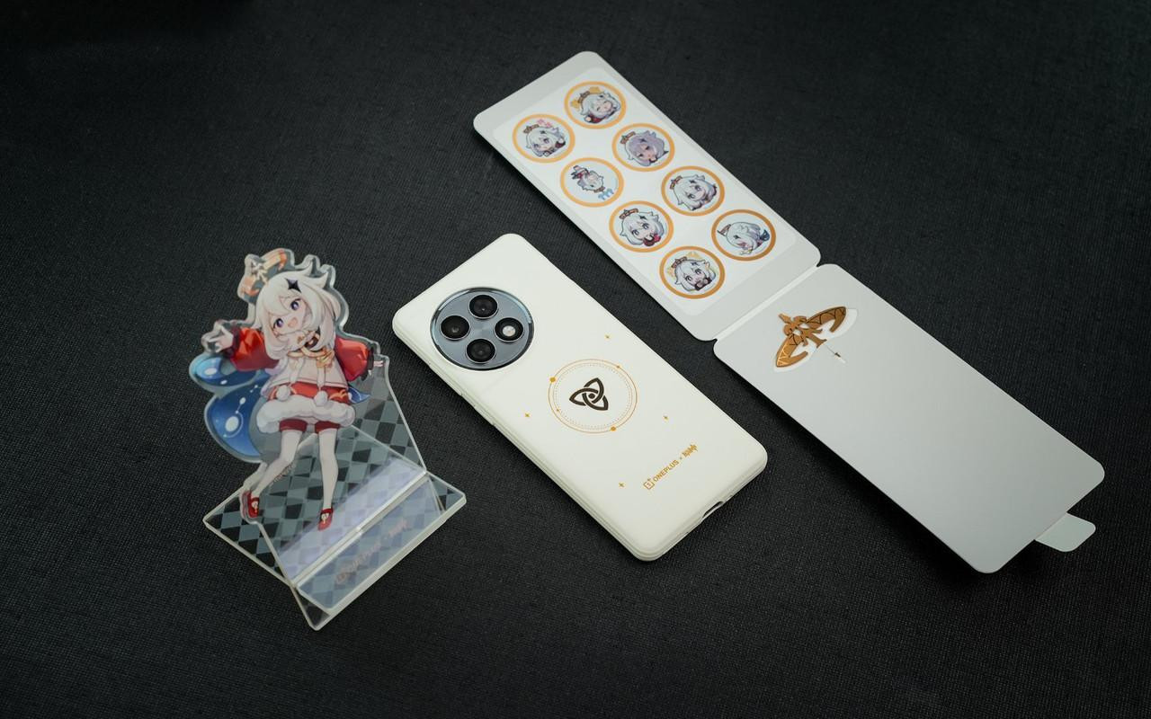 Oneplus Ace 2 Pro x Genshin Impact Paimon Special Edition