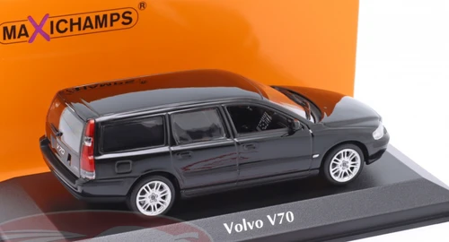1/43 Minichamps 2000 Volvo V70 Break (Light Green) Car Model