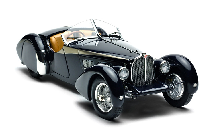 1/18 CMC BUGATTI 1938 57 SC CORSICA ROADSTER AWARD WINNING VERSION
