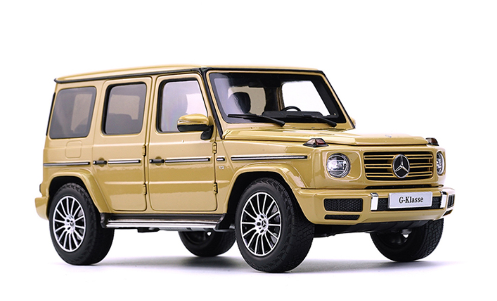 1/18 Minichamps Mercedes-Benz Mercedes G-Class G500 W463 (Yellow
