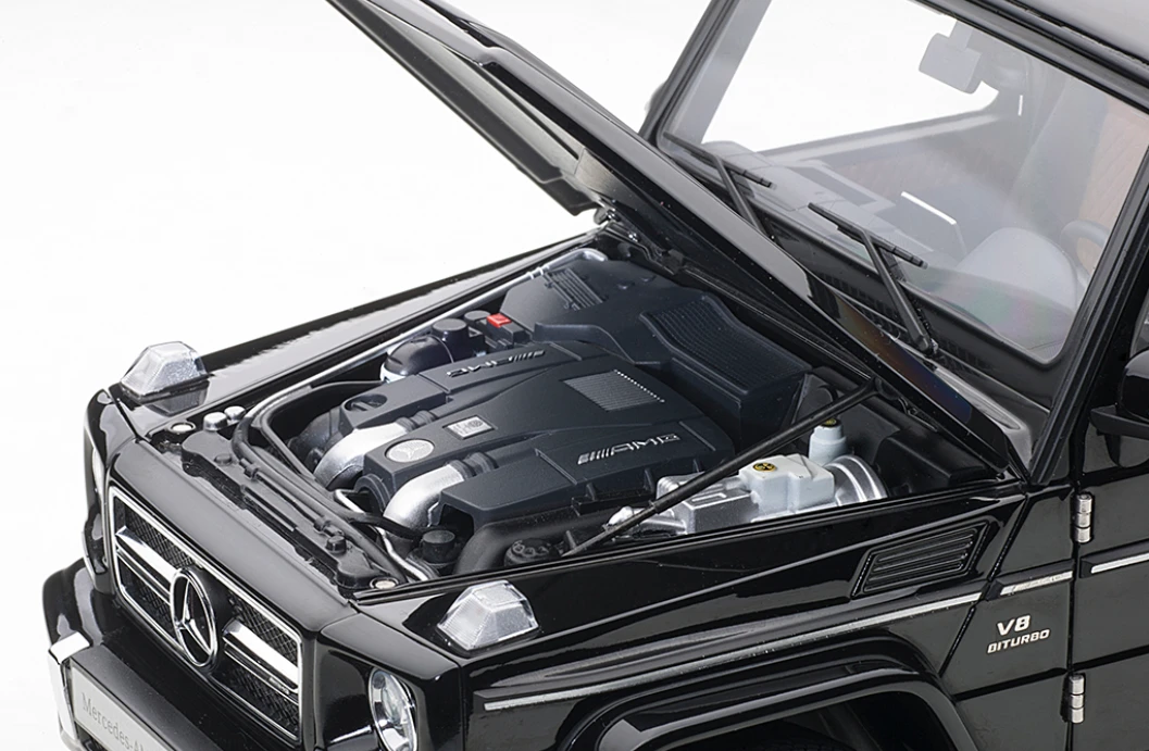 1/18 AUTOart Mercedes-Benz MB G-Class G-Klasse G63 AMG (Gloss