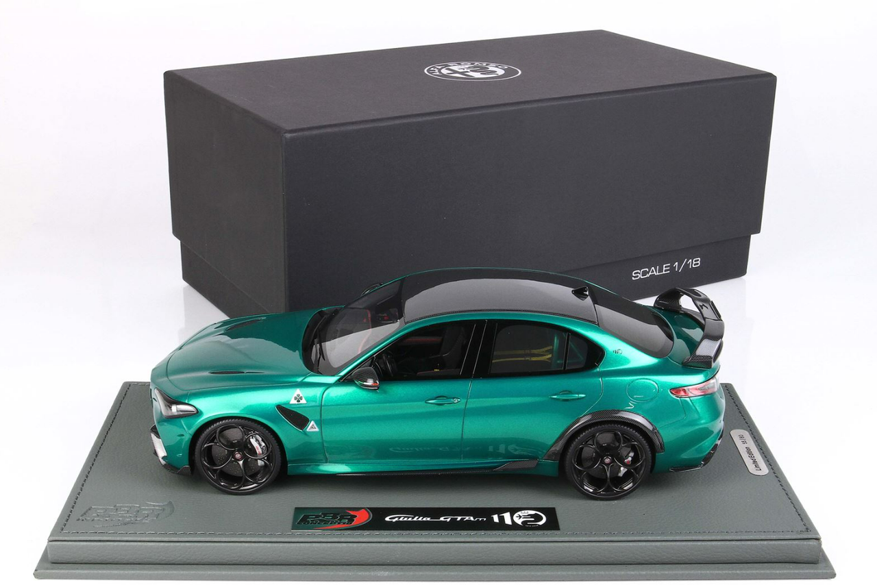 1/18 BBR Alfa Romeo Giulia Quadrifoglio GTAM (Verde Montreal Green
