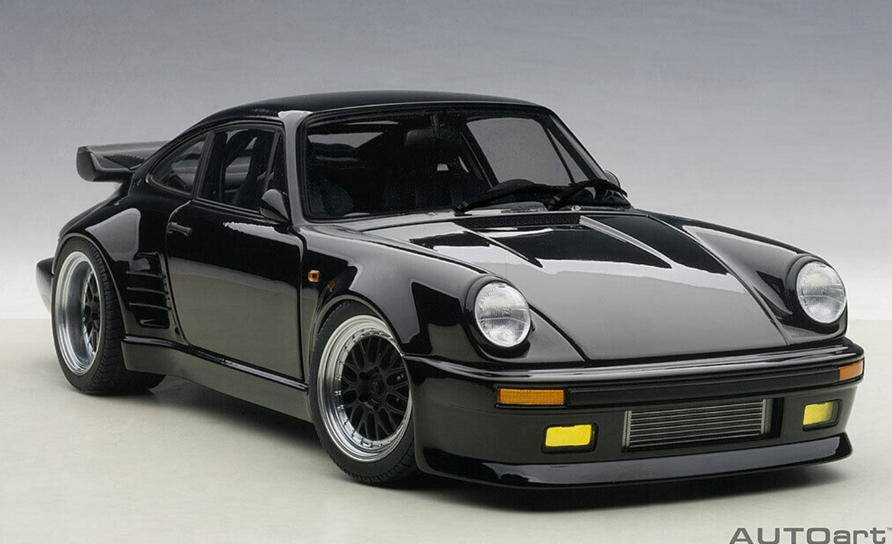 1/18 AUTOart Porsche 911 (930) Turbo Wangan Midnight Blackbird
